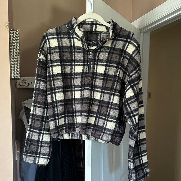 Love Tree Jackets & Blazers - Love Tree Black and Cream Plaid Faux Fleece Quarter Zip